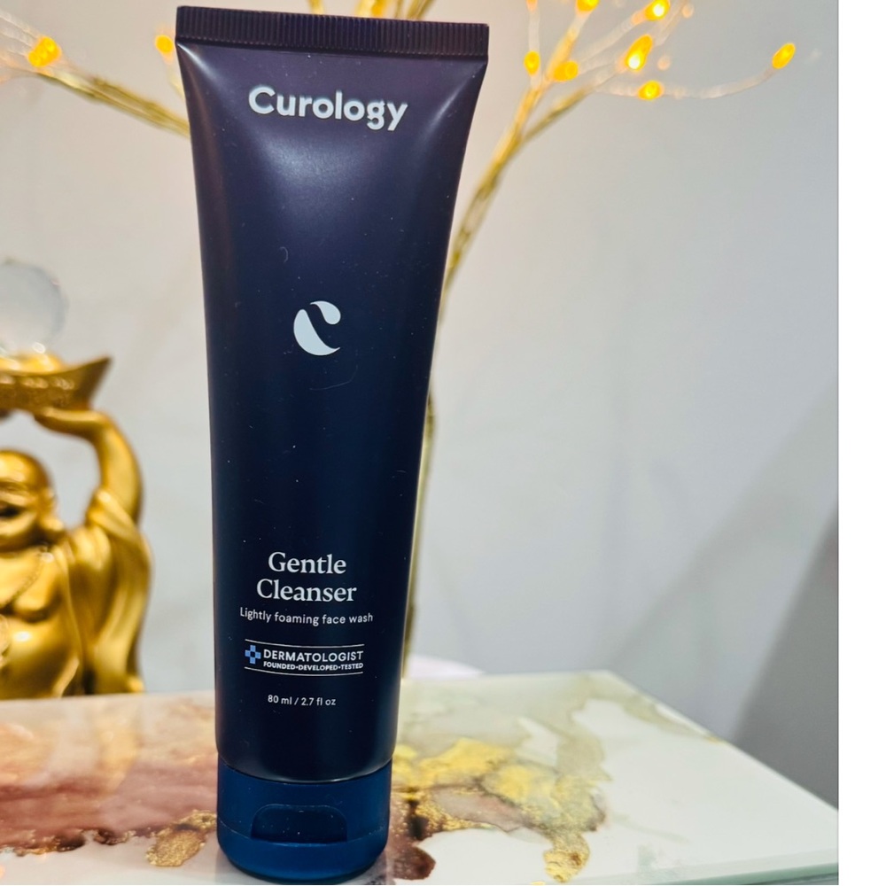 Curology Gentle Cleanser Light Foaming Face Wash